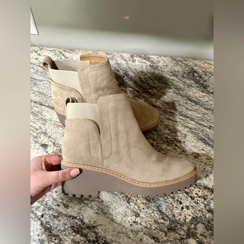 Huey style booties. Barely worn. Size 8. Light tan.